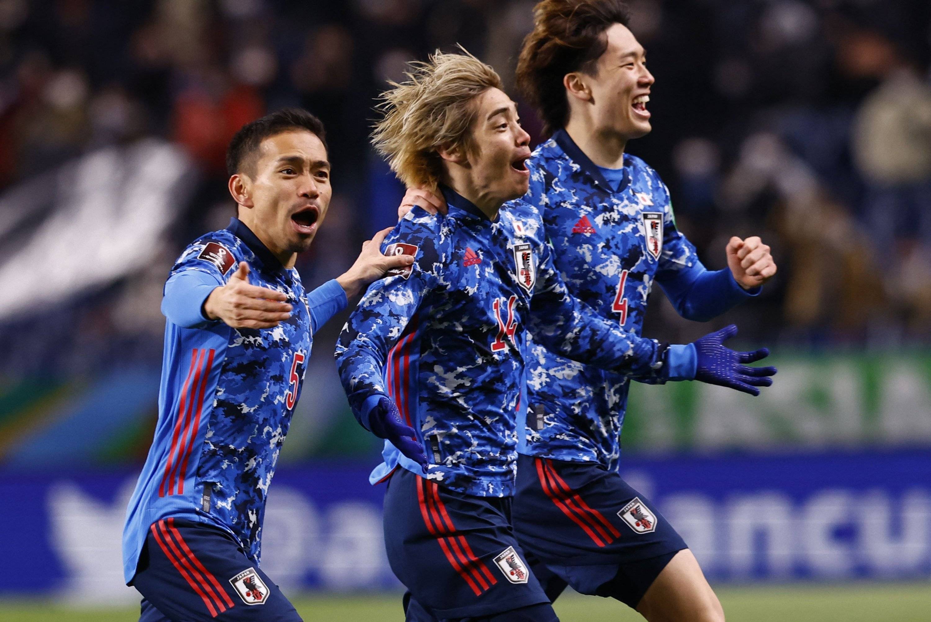 关于日本队力挫对手，成功晋级下一轮的信息